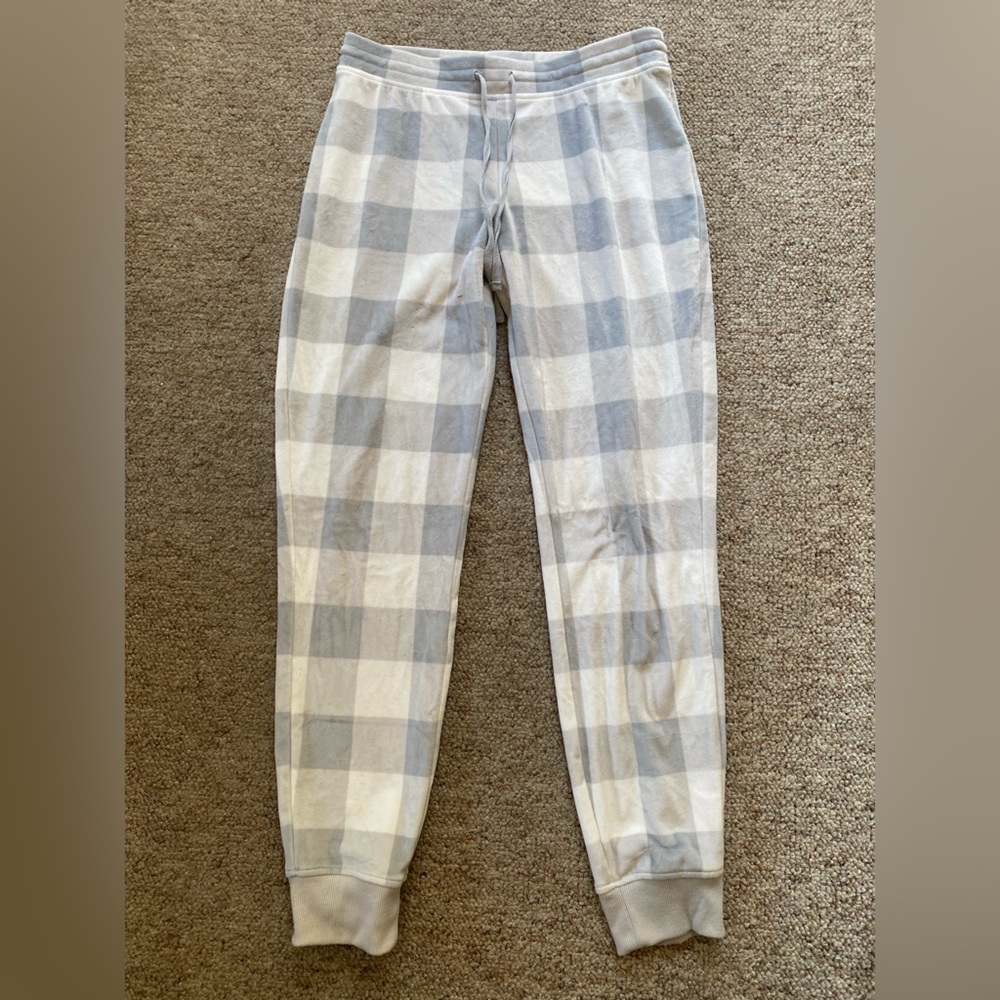 Rachel Zoe Cream and Gray Cozy Pants